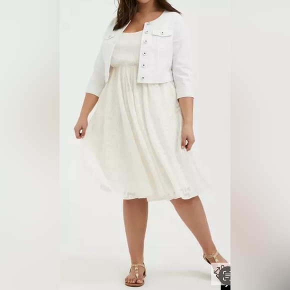 Torrid Elegant Cream Sleeveless Dress - Picture 13 of 14